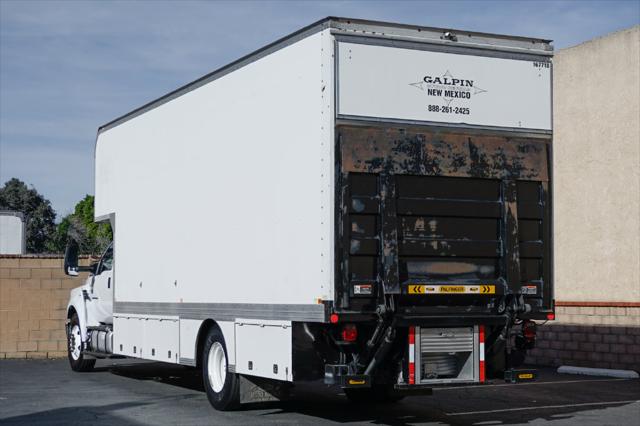 2016 Ford F-650 Base