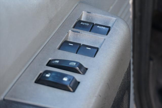 2016 Ford F-650 Base