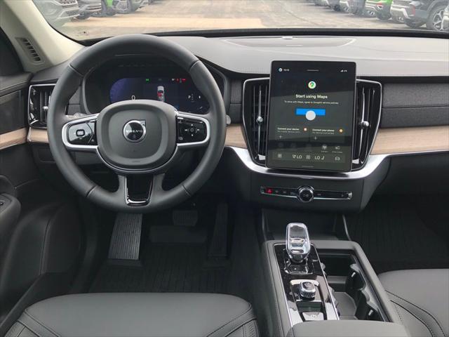 2026 Volvo XC90 Plus, B6 AWD Gas (mild hybrid), Gasoline, Bright, 7 Seats