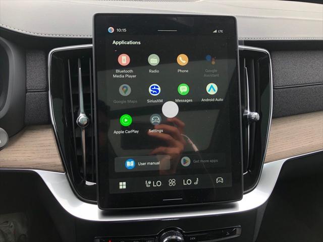 2026 Volvo XC90 Plus, B6 AWD Gas (mild hybrid), Gasoline, Bright, 7 Seats