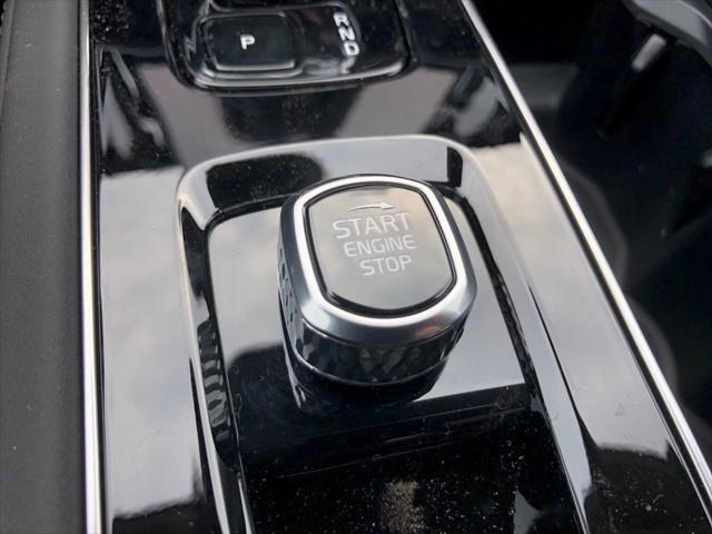 2026 Volvo XC90 Plus, B6 AWD Gas (mild hybrid), Gasoline, Bright, 7 Seats