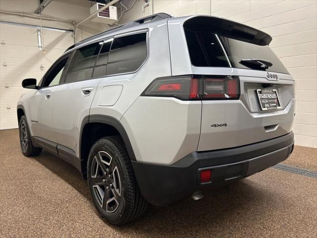 2026 Jeep Cherokee Laredo 4x4