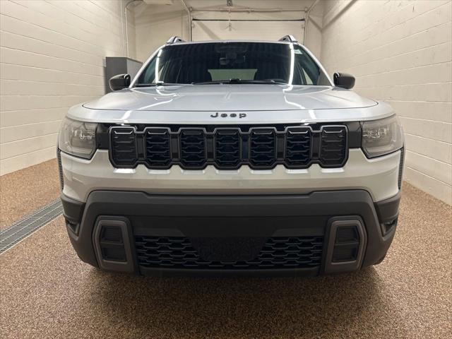 2026 Jeep Cherokee Laredo 4x4