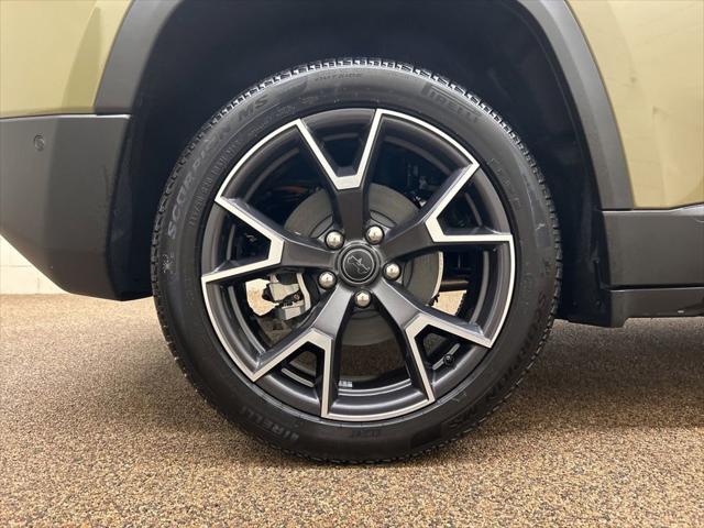 2026 Jeep Cherokee Overland 4x4