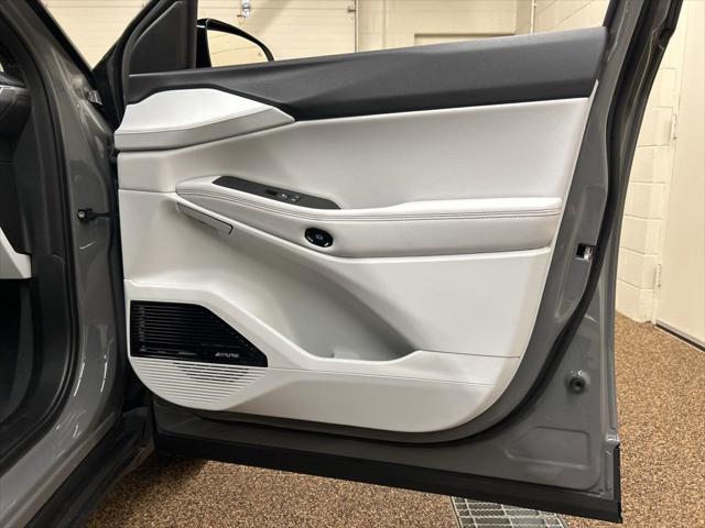 2026 Jeep Cherokee Overland 4x4