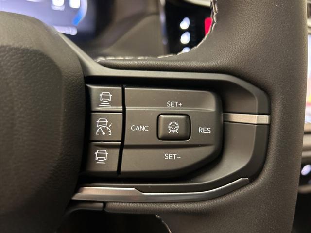 2026 Jeep Cherokee Overland 4x4