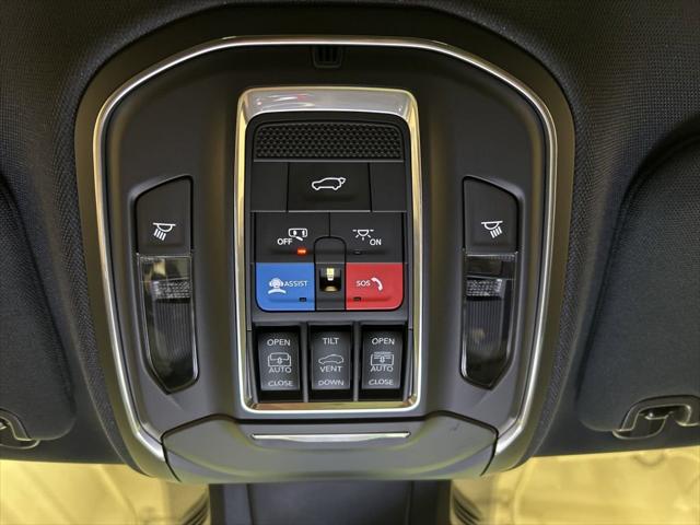 2026 Jeep Cherokee Overland 4x4