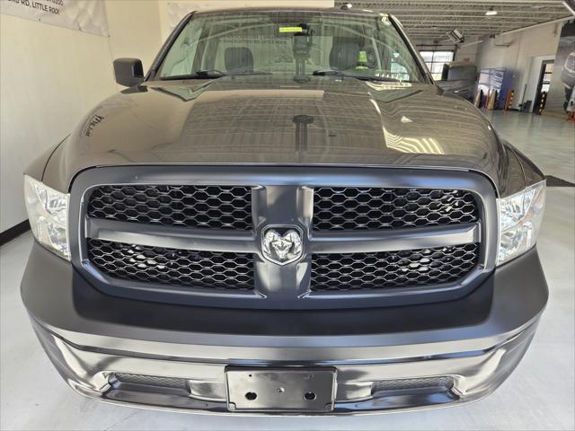 2017 Ram 1500 Tradesman Regular Cab 4x2 8' Box