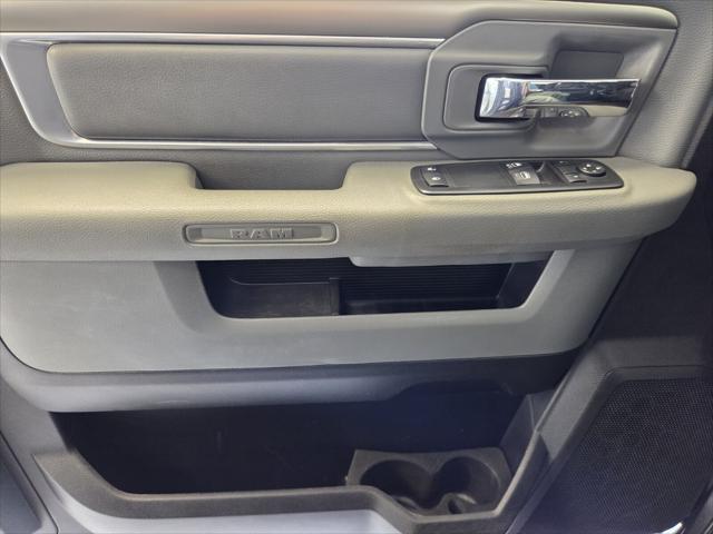 2017 Ram 1500 Tradesman Regular Cab 4x2 8' Box
