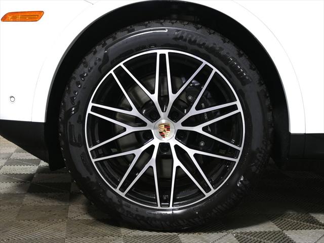2026 Porsche Cayenne Unknown
