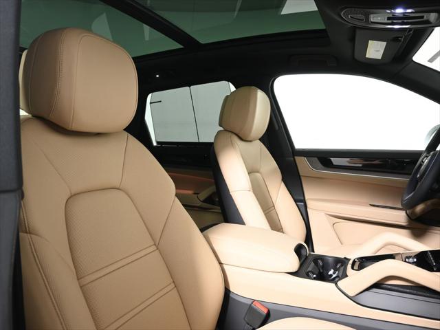 2026 Porsche Cayenne Unknown