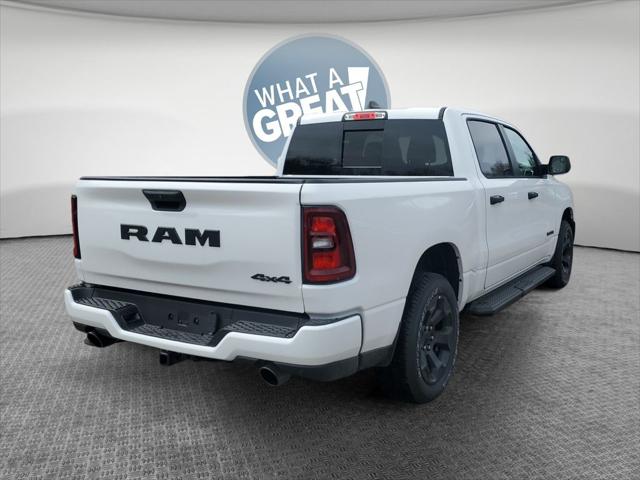 2026 Ram 1500 Express Crew Cab 4x4 5'7" Box