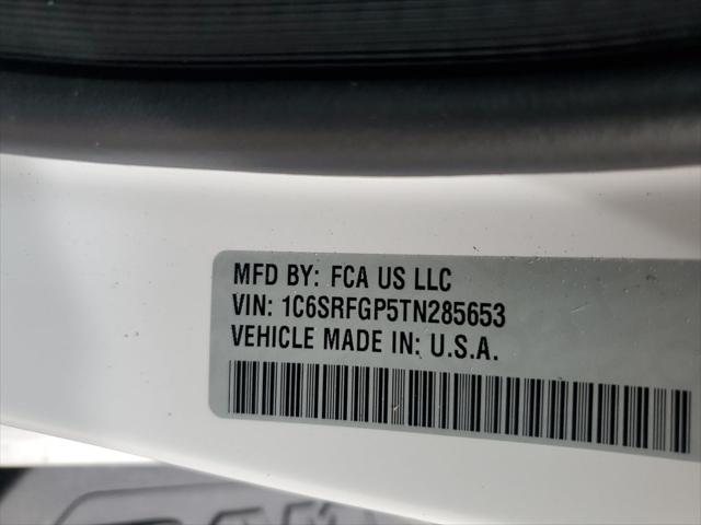 2026 Ram 1500 Express Crew Cab 4x4 5'7" Box