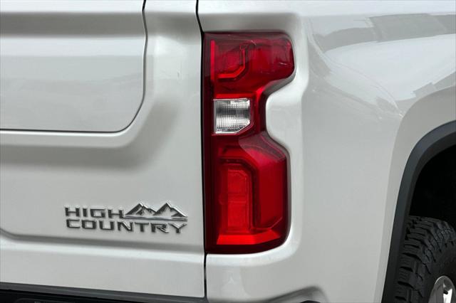 2024 Chevrolet Silverado 3500HD 4WD Crew Cab Standard Bed High Country