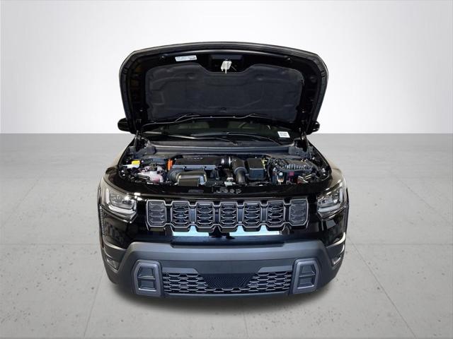 2026 Jeep Cherokee Laredo 4x4