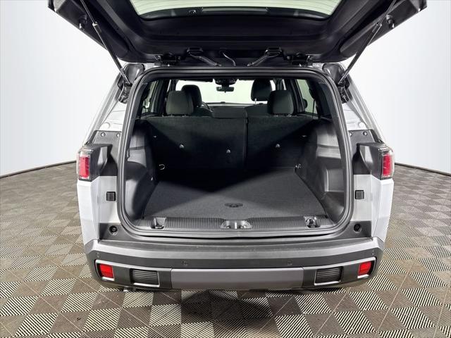 2026 Jeep Cherokee Laredo 4x4