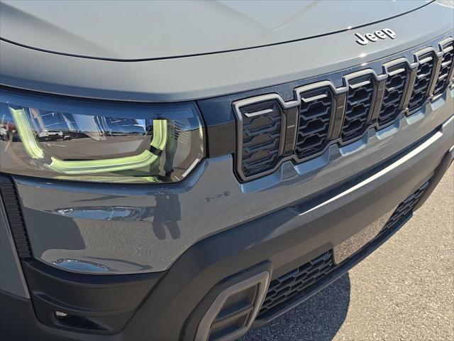 2026 Jeep Cherokee Laredo 4x4