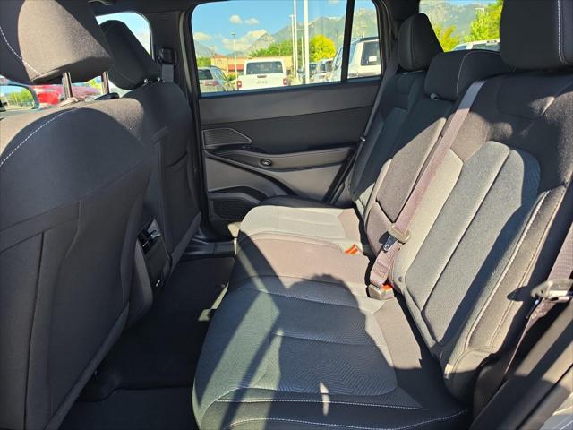 2026 Jeep Cherokee Laredo 4x4