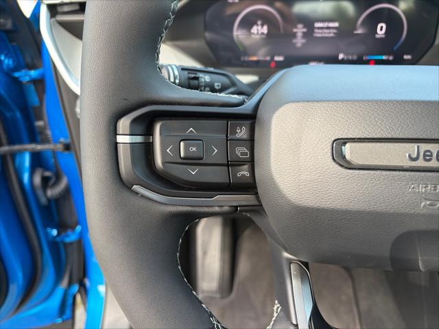 2026 Jeep Cherokee Laredo 4x4