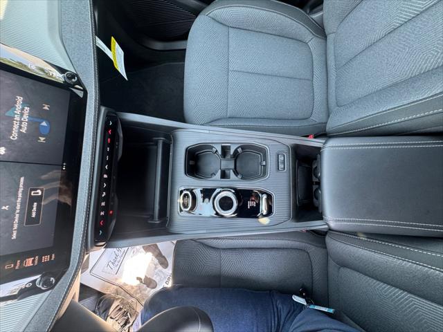 2026 Jeep Cherokee Laredo 4x4