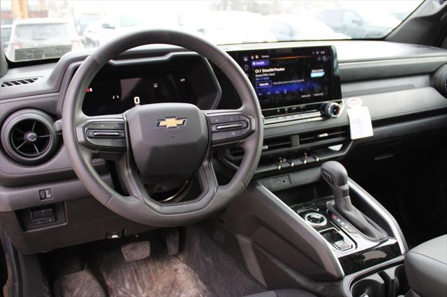 2024 Chevrolet Colorado 4WD WT