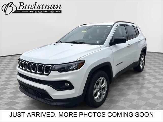2025 Jeep Compass Latitude 4x4 2025 Jeep Compass Latitude 4x4