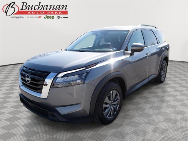 2025 Nissan Pathfinder SV 4WD