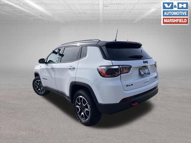 2025 Jeep Compass Trailhawk 4x4
