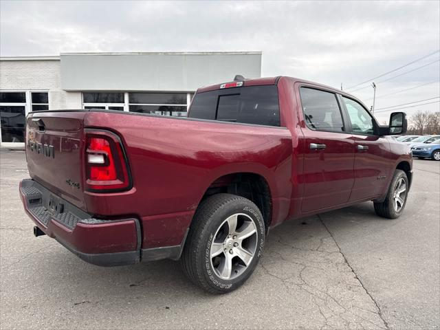 2025 Ram 1500 Tradesman Crew Cab 4x4 5'7" Box