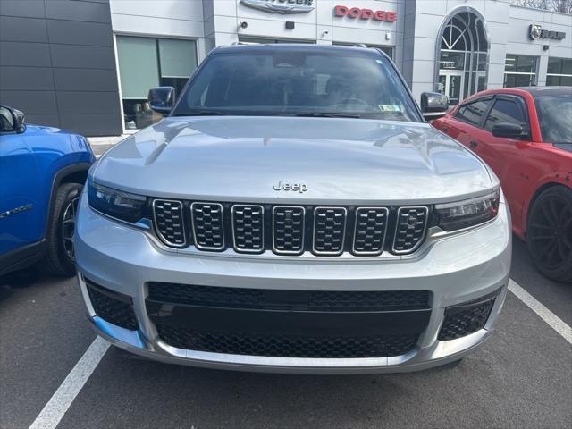 2023 Jeep Grand Cherokee L Summit Reserve 4x4 2023 Jeep Grand Cherokee L Summit Reserve 4x4