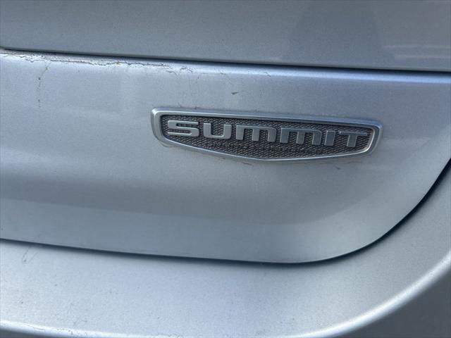 2023 Jeep Grand Cherokee L Summit Reserve 4x4 2023 Jeep Grand Cherokee L Summit Reserve 4x4