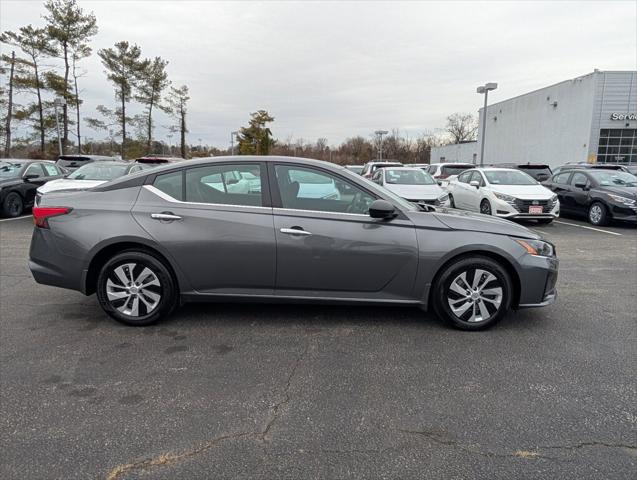 2025 Nissan Altima S FWD