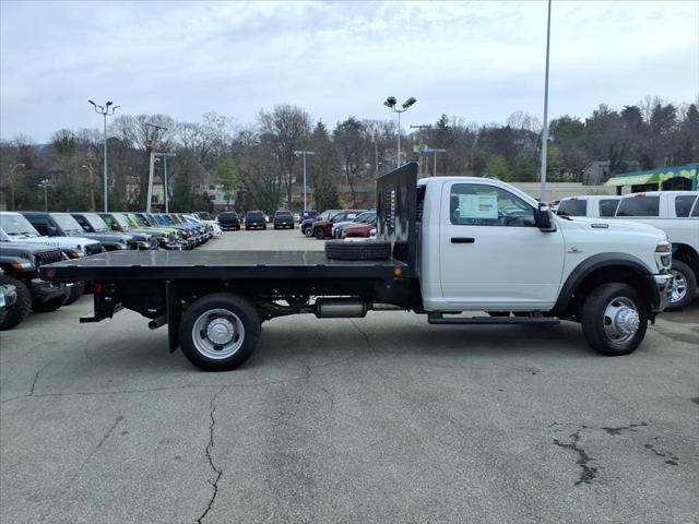 2026 RAM Ram 5500 Chassis Cab RAM 5500 TRADESMAN CHASSIS REGULAR CAB 4X4 84 CA