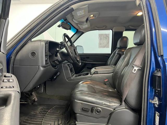 2004 GMC Sierra 2500HD Unknown