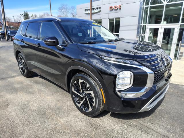 2022 Mitsubishi Outlander SEL Special Edition S-AWC