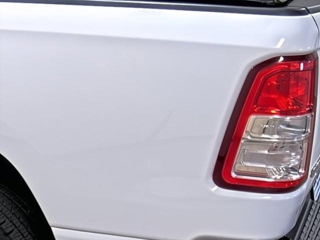 2020 Ram 1500 Big Horn Crew Cab 4x4 5'7" Box