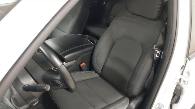 2020 Ram 1500 Big Horn Crew Cab 4x4 5'7" Box