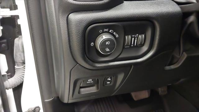 2022 Ram 1500 Laramie Crew Cab 4x4 5'7" Box