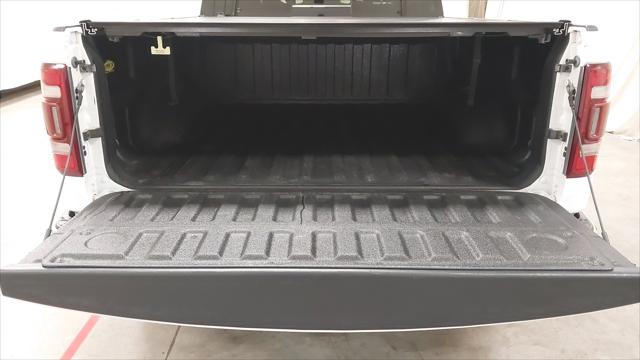 2022 Ram 1500 Laramie Crew Cab 4x4 5'7" Box