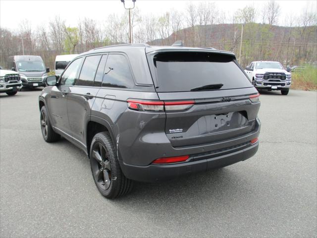 2023 Jeep Grand Cherokee Altitude 4x4
