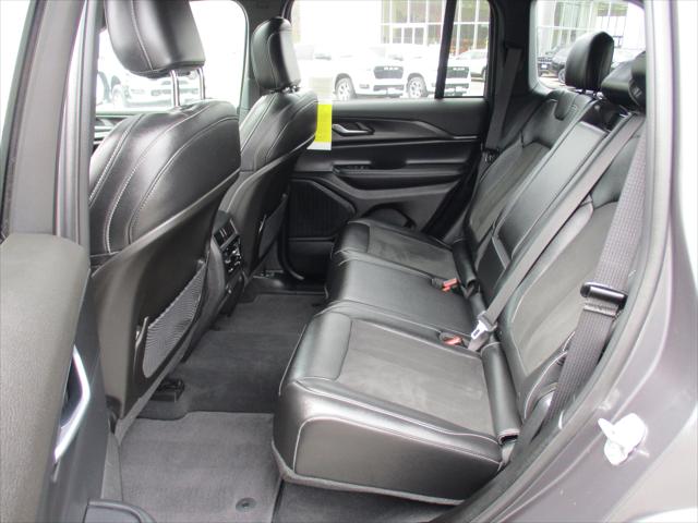 2023 Jeep Grand Cherokee Altitude 4x4
