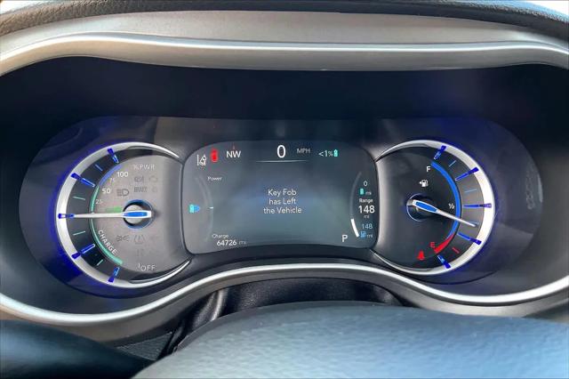 2023 Chrysler Pacifica Hybrid Touring L