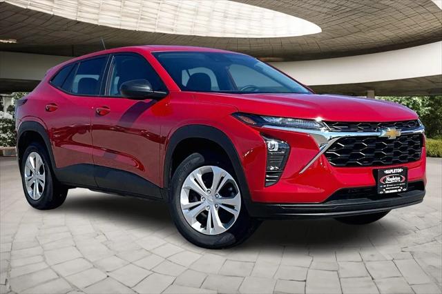 2026 Chevrolet Trax FWD LS
