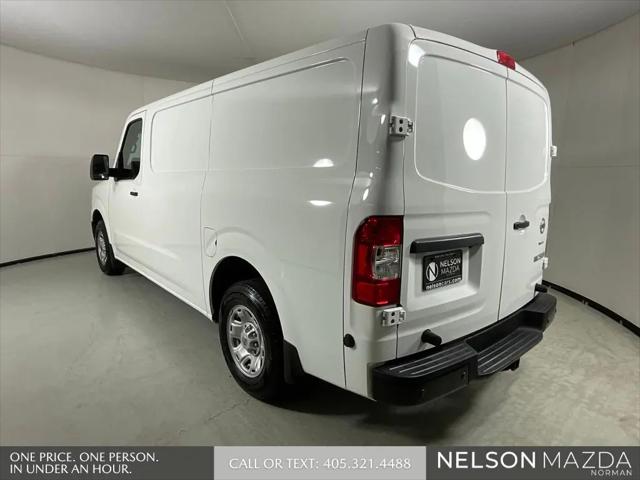 2021 Nissan 2500 SV Standard Roof V6
