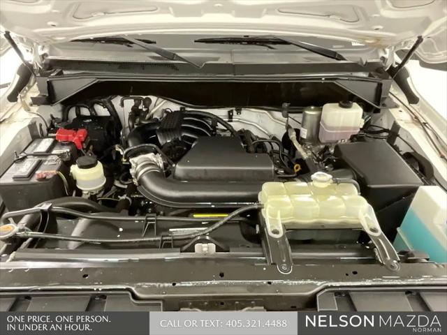 2021 Nissan 2500 SV Standard Roof V6