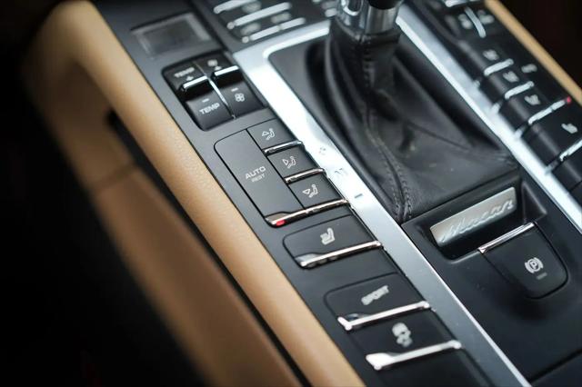 2018 Porsche Macan Sport Edition