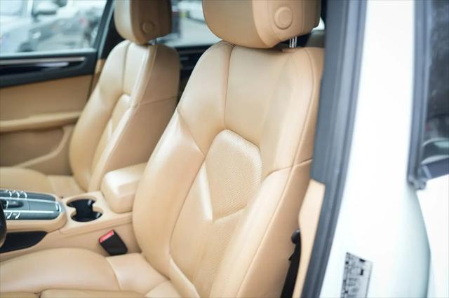 2018 Porsche Macan Sport Edition