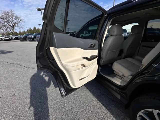 2021 GMC Acadia AWD Denali