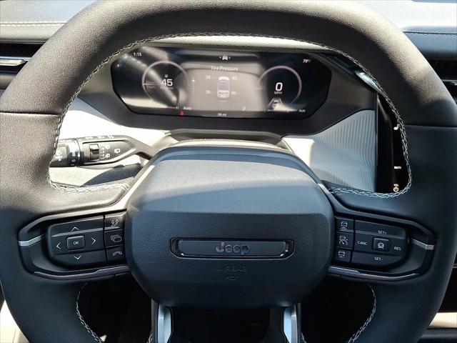 2026 Jeep Cherokee Laredo 4x4