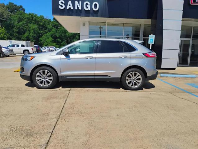 2024 Ford Edge Titanium